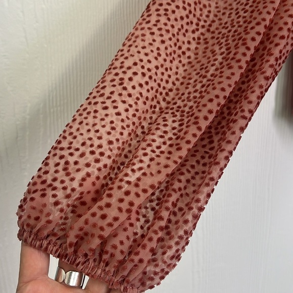 Lulus - Positive Influences Blush Pink Dotted Collared Button Up Blouse Size XS - Picture 5 of 13